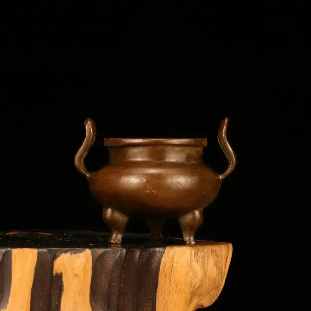 

Bronze incense hat and ear burner, three-legged COPPER sandalwood burner, tea ceremony and fragran