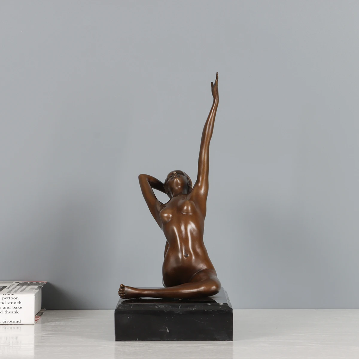 Imagem -03 - Menina Corpo Edifício Bronze Escultura Mulher Estátua Moderna nu Feminino Arte Ginásio Decoração Nude