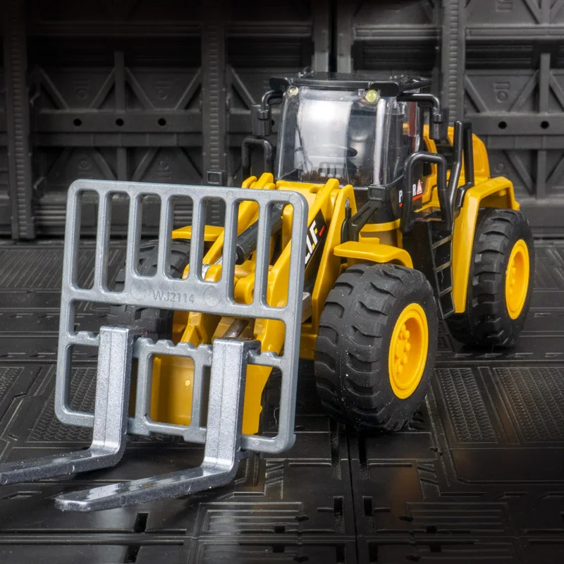 

Simulation engineering vehicle series model forklift with light detachable details movable toys children's birthday gifts