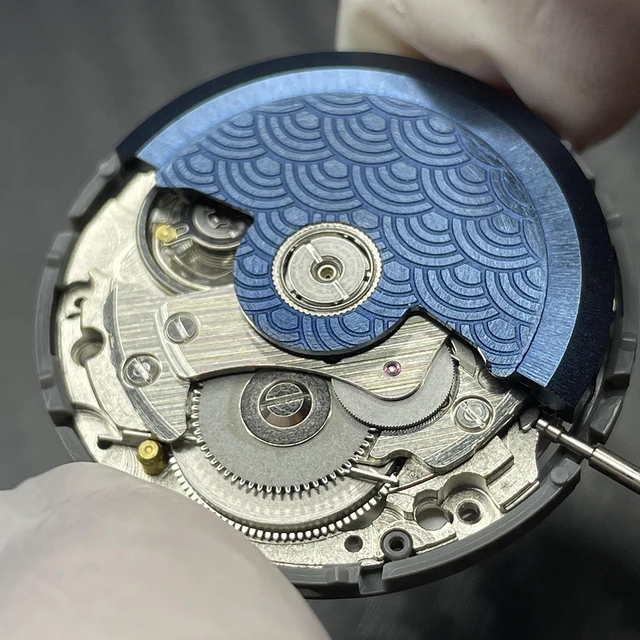 Nh35 watch movement hotsell
