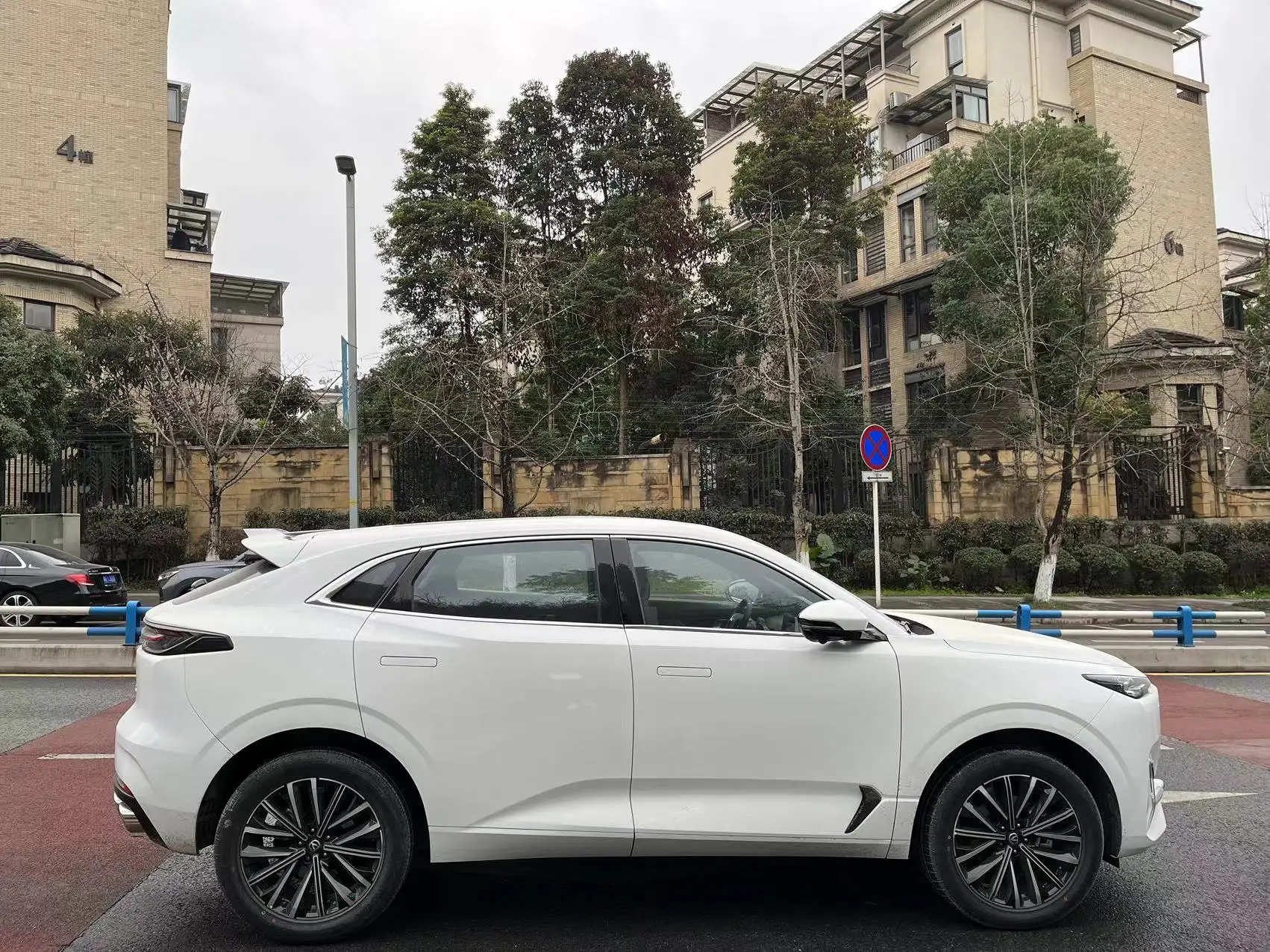 Changan Uni-K 2.0T إصدار كامل من الوقود سيارات البنزين للبالغين ، أربع عجلات ، سيارة حقيقية ، 4 عجلات ، Uni-K ، AWD ، 4WD ، 2023