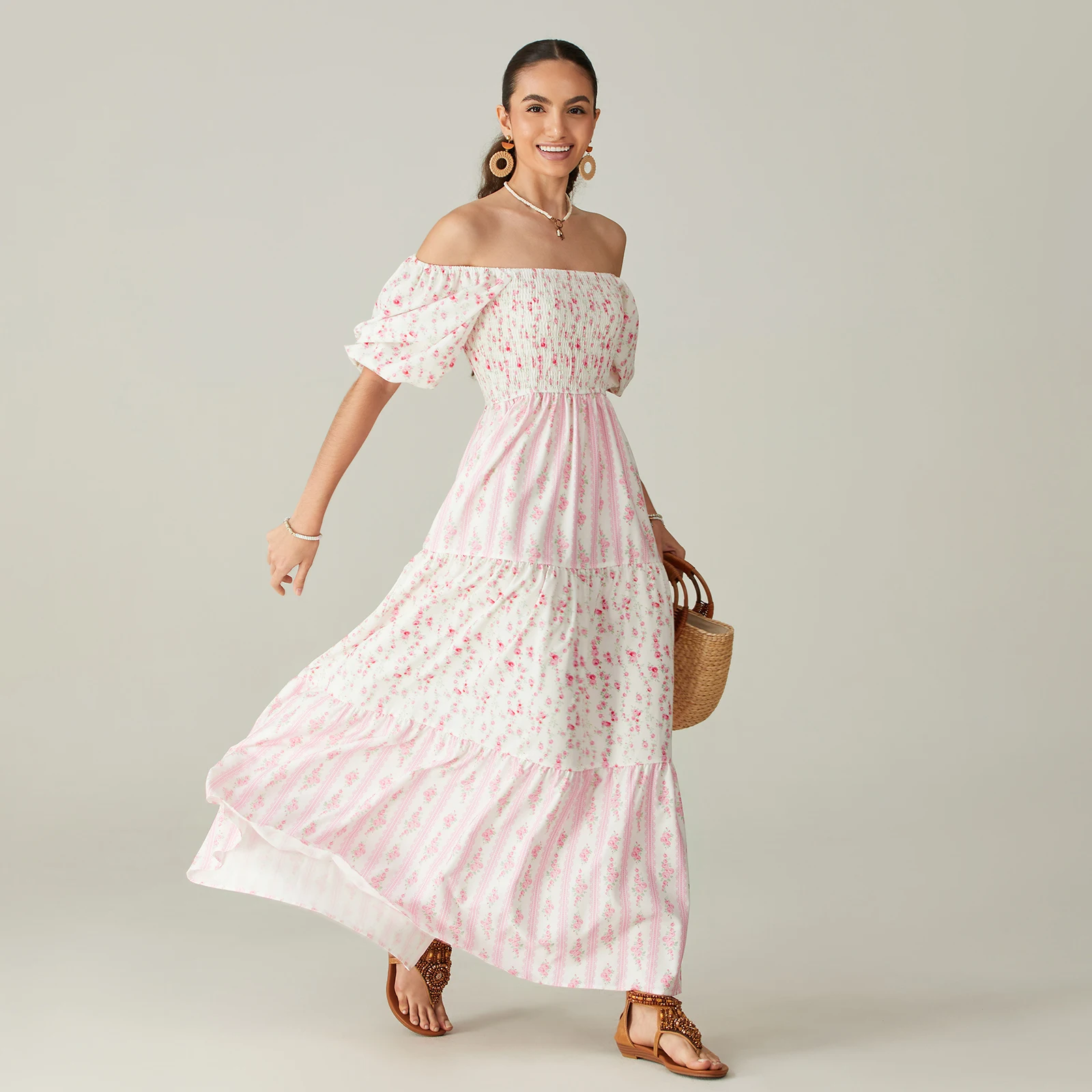 ผู้หญิงฤดูร้อนชุดยาวพิมพ์ลายดอกไม้สแควร์คอแขนสั้นแฟชั่น Casual Bohemian Holiday Beach Dresses