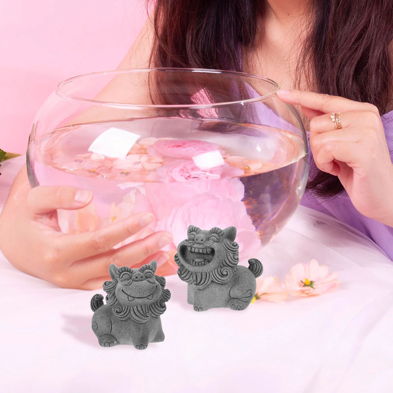 

2 Pcs Mini Lion Statue Powder Decor Small Size Pair Garden Aquarium Flower Arrangement Tabletop nament Durable Design