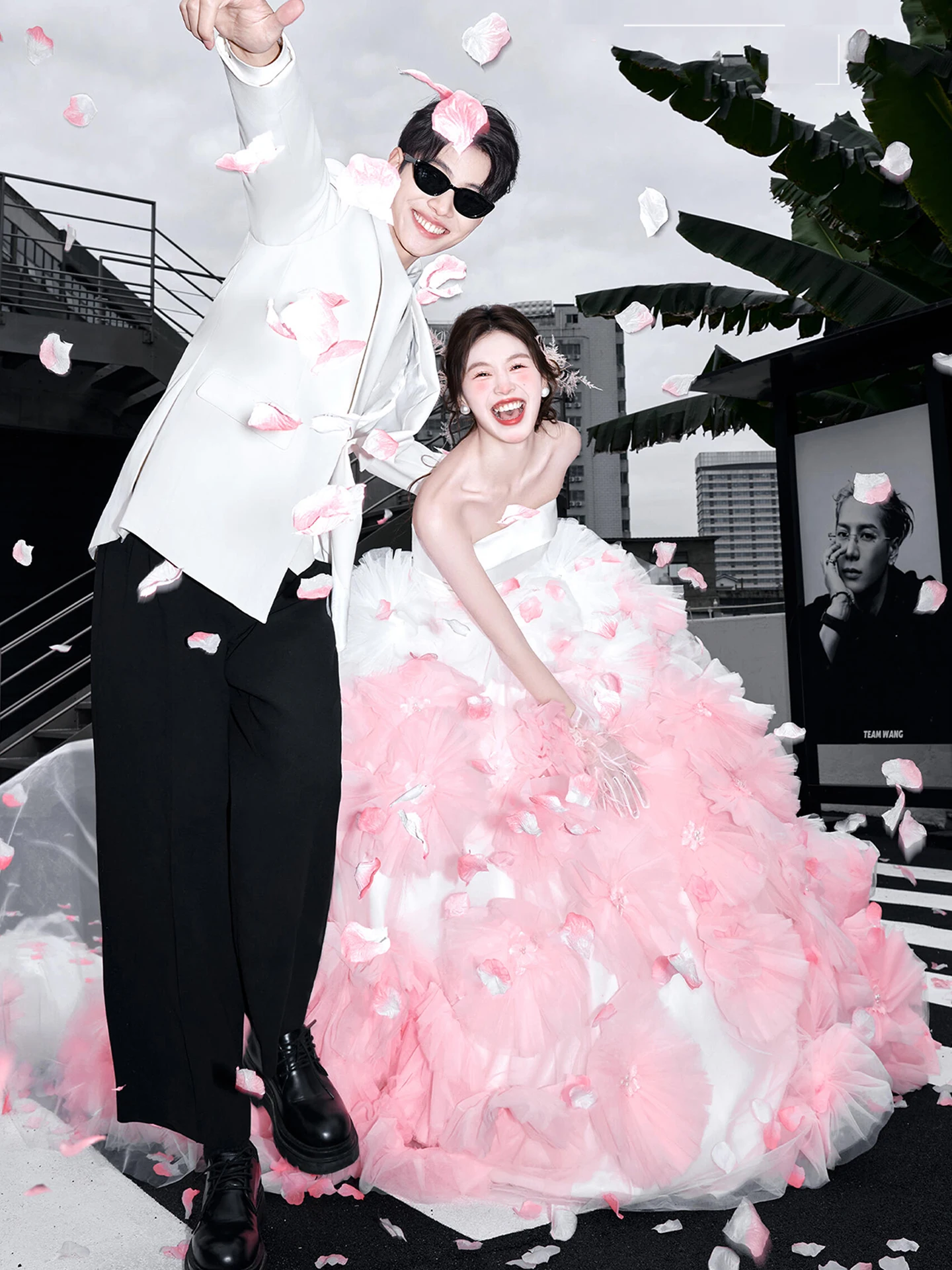 

Сказочное королевское свадебное платье в стиле принцессы, с вырезом «сердечко», пышная юбка, бальное платье с богатой вышивкой, для фотосессий в путешествиях