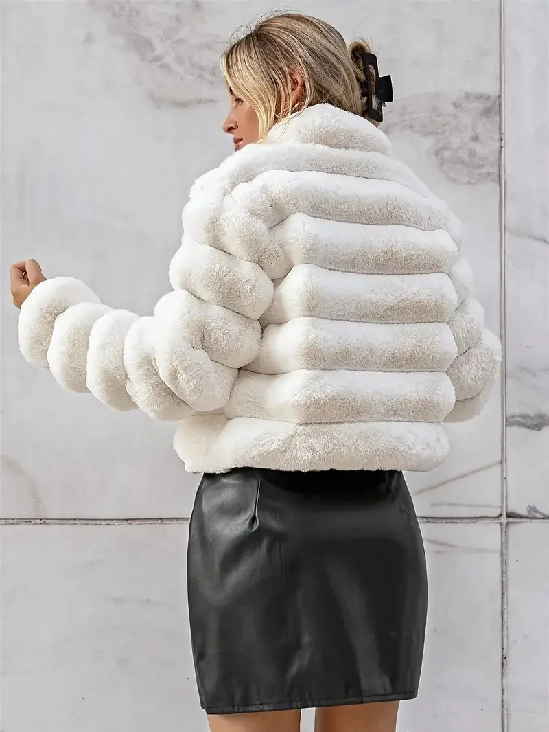 Fashion Plush Coat For Women Autumn Winter New Casual Commuting Warm Solid Color Stand Collar Long Sleeve Imitation Fur Jacket