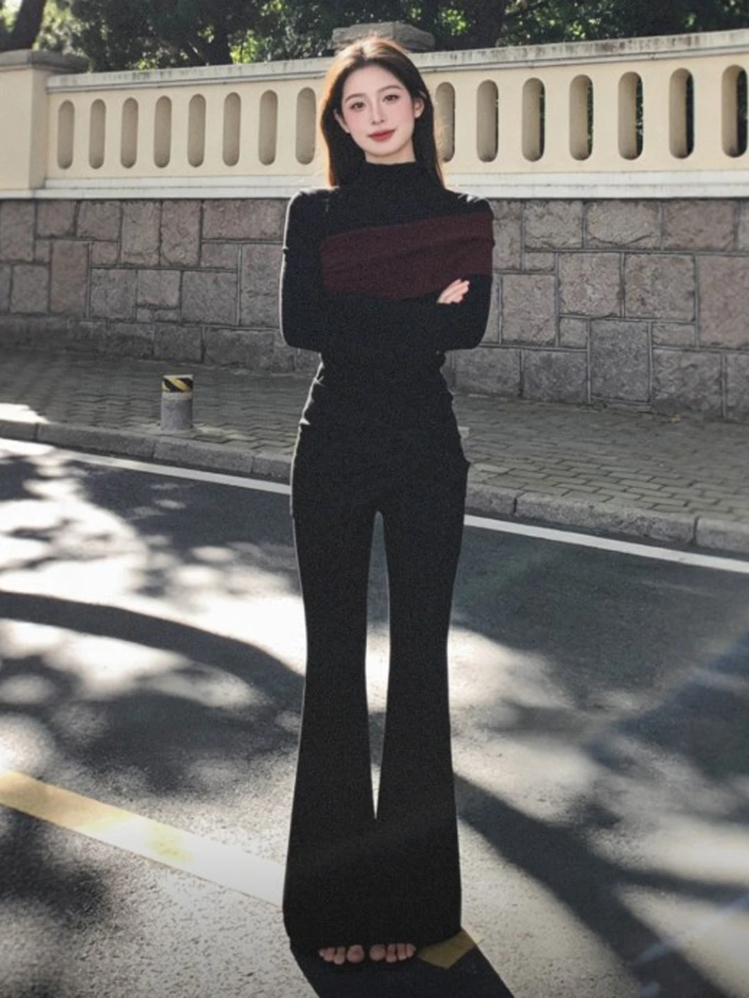 

Корейский трикотаж Sle Slim Fit с высоким воротником, модный персональный топ, зима 2026, ширина оulder, обычная длина све