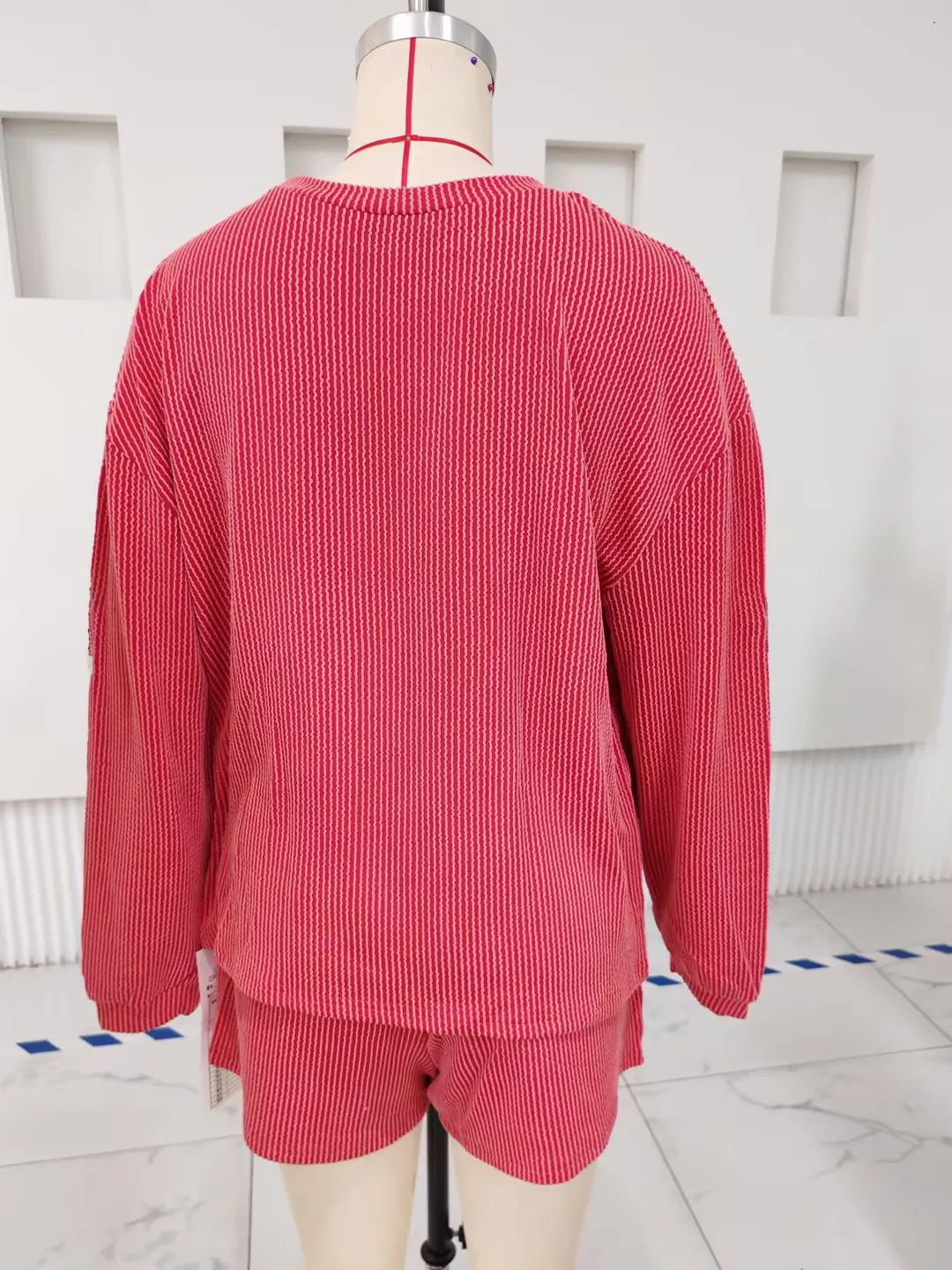 2026 Neujahr Damen 2-teiliges Lounge-Outfit Weihnachten Langarm O-Ausschnitt Pailletten Kürbis/Pailletten Weihnachtsmann Pullover Shorts Sets