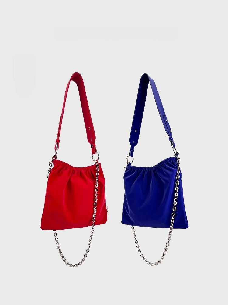 

Simple fabric niche garbage bag tote bag