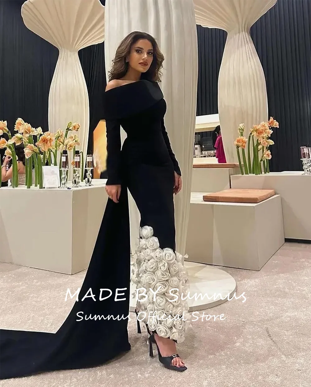 Sumnus Luxury Dubai Arabia Evening Dresses Full Sleeves Satin Flowers Formal Prom Dress Women Long Train Abendkleider Customized