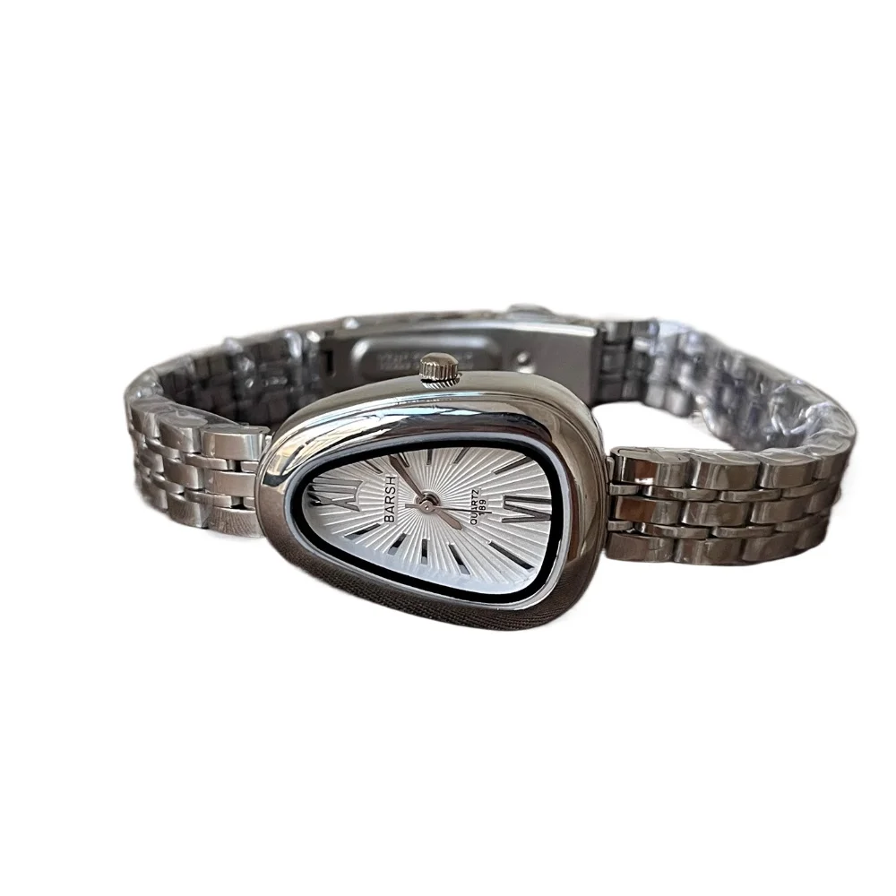 

Средневековые часы со змеиной головой, женские нишевые ретро простые ретро изысканные высококачественные кварцевые часы