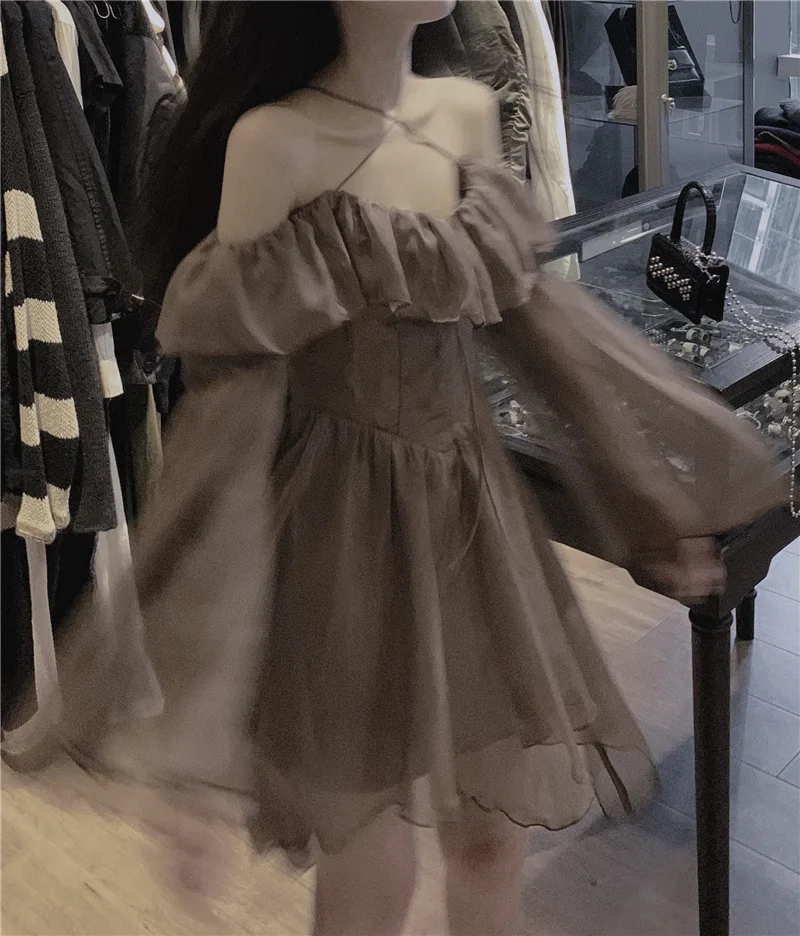 

Gagarich Spring New Pure Lust Style Coffee Color Light Hot Girl Bell Sleeve Slash Shoulder High Waist Long Sleeve Dresses