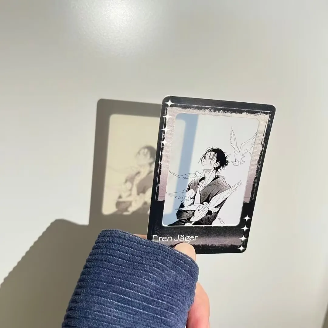 «Атака Титанов» и «Эрен Йегер» акриловые прозрачные карточные настольные украшения высокой четкости с высоким уровнем внешнего вида