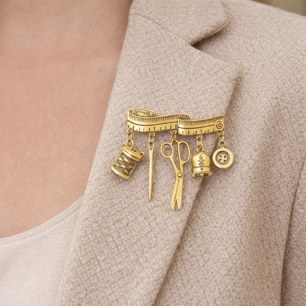 Fashion Vintage Tailor Tools Brooch DIY Alloy Sewing Supplies Brooch Decorative Creative Lapel Pin Daily Wear