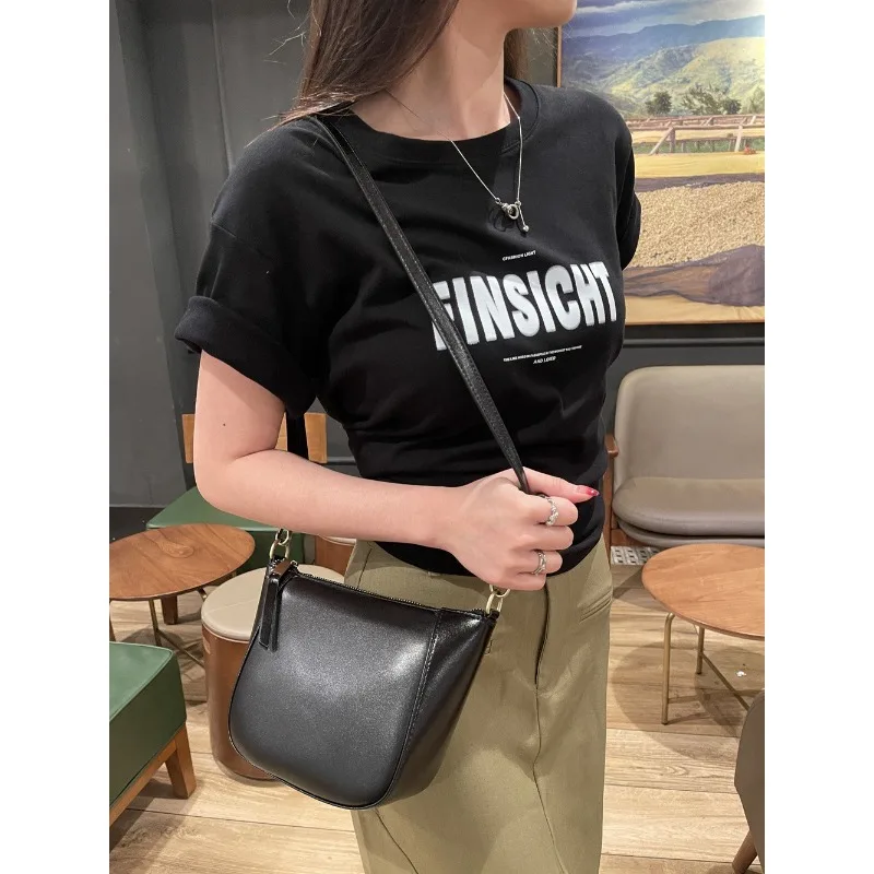 

New women's versatile retro saddle bag with vegetable tanned cowhide temperament, single shoulder crossbody bag