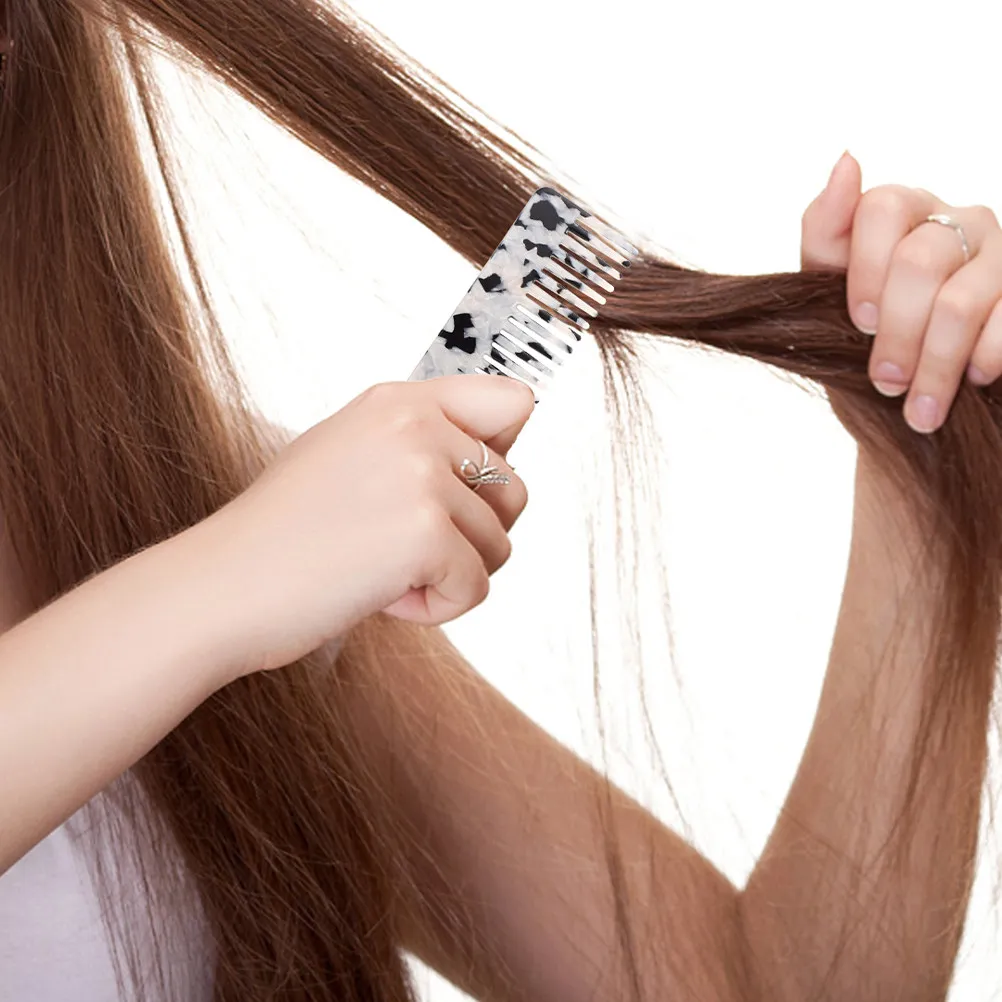 

2Pcs Anti-Static Curly Hair Comb Large Tooth Detangler Shower Styling Comb for Wavy Straight Or Curly Hair Damage Free Smooth