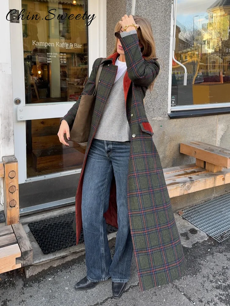 Elegancki płaszcz trencz w kontrastowe kraty damski z klapami, długie rękawy, jednorzędowy, z kieszeniami, wierzchni płaszcz na wiosnę 2026, odzież wierzchnia damska.