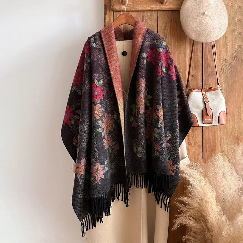 

New botanical floral cornflower pattern elegant and fashionable warm cashmere-like scarf shawl cape for women