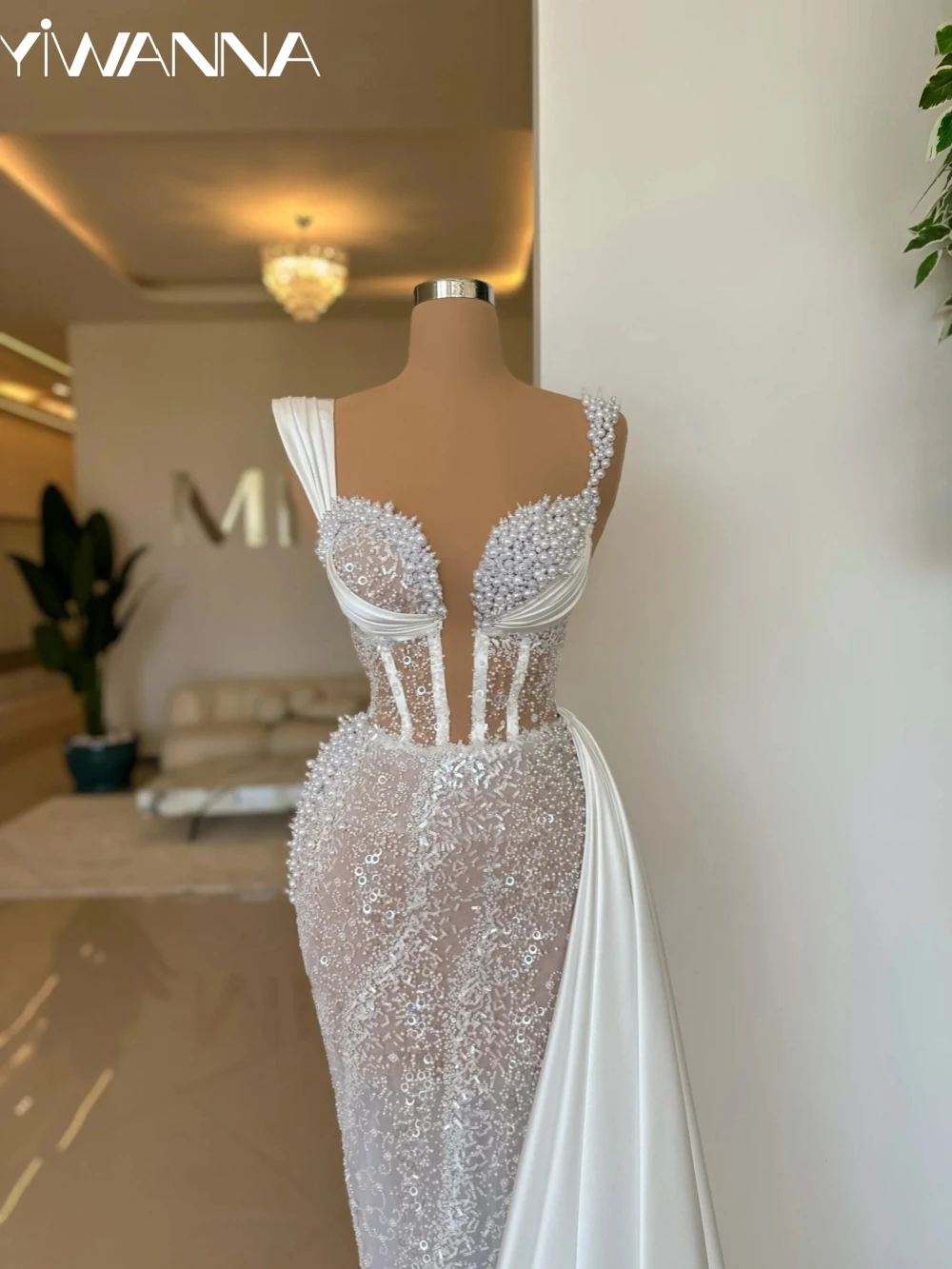 

Sequined Pearls Mermaid Long Wedding Dress With Side Train Sexy Illusion V-neck Bridal Gown Customized Luxury Dresses For Bride