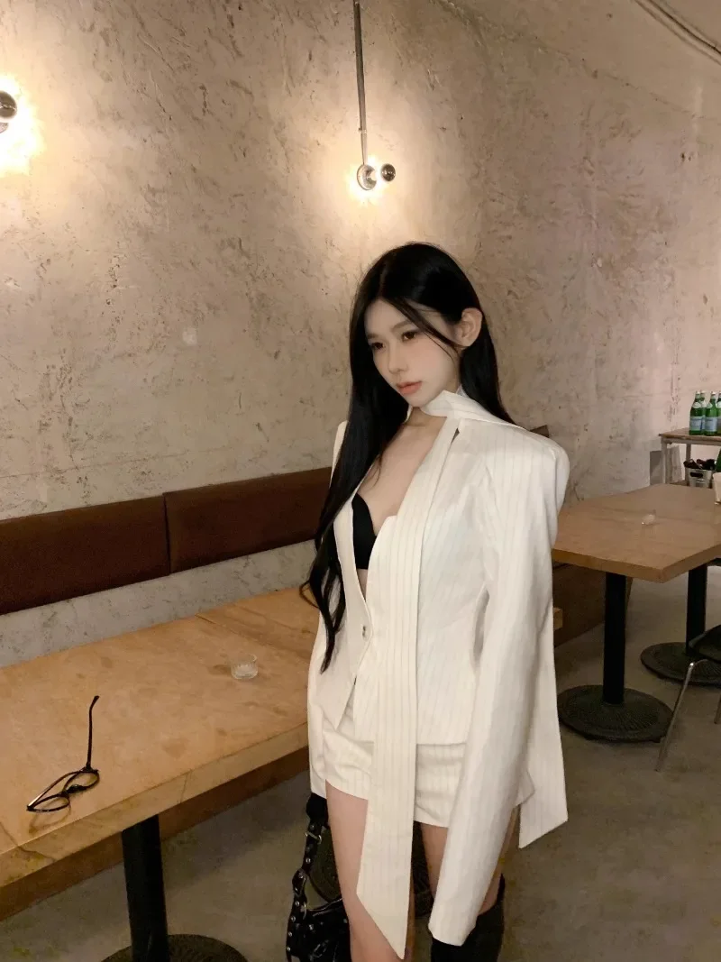 Korean Stripe Suit Coat Shorts Two-piece Set Women Ribbon Collarbone Single Button Slim Temperament Gentle Chic Fashion Wear New