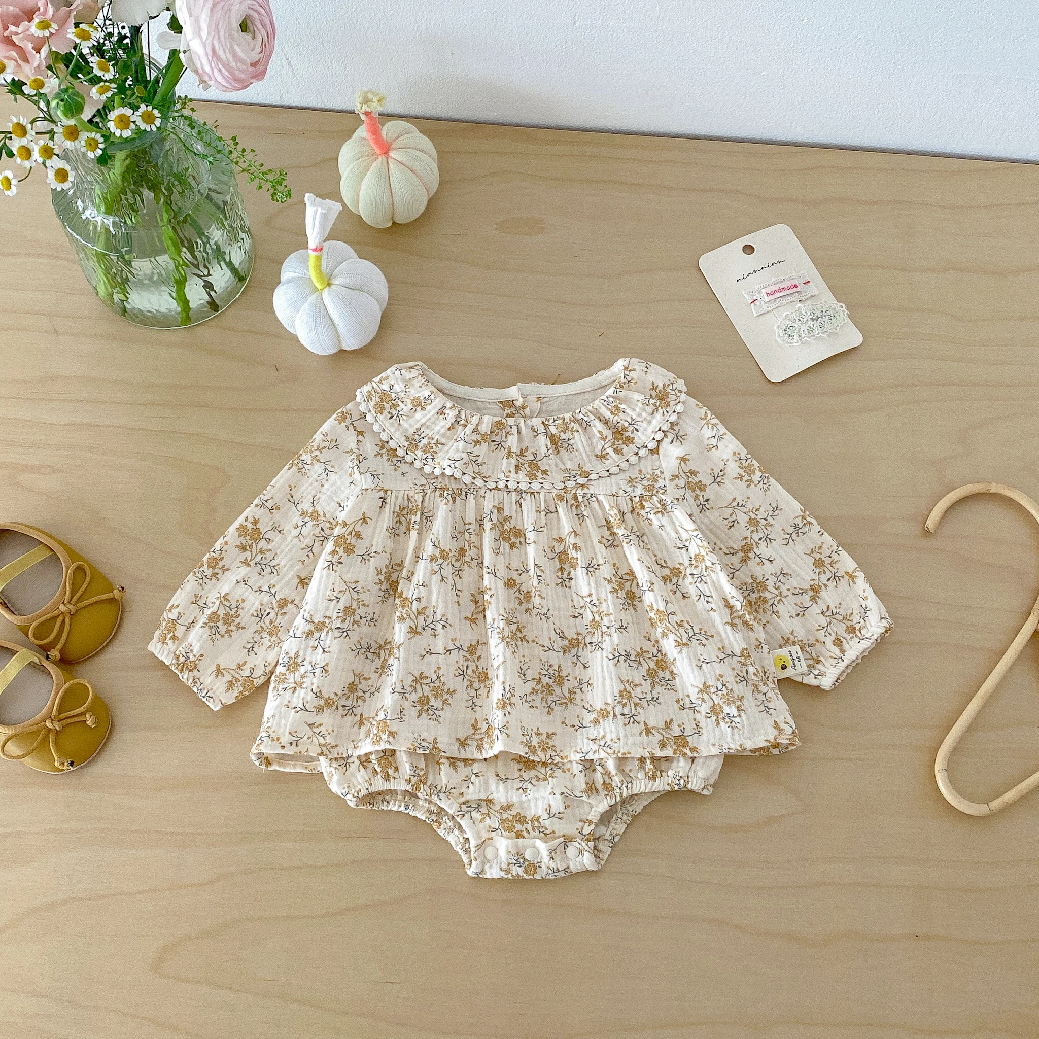 Spring Dress with Floral Print, Romper Style, Cute Baby Girl's Fashionable Lotus Leaf Collar Princess Crawling Suit