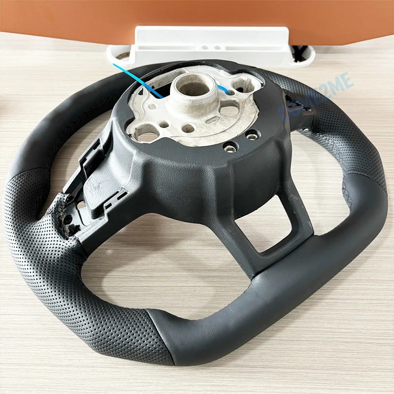 Steering Wheel With Red Stitching And Leather Perforation Suitable For Golf 7 Original High-Quality Steering Wheel GTI