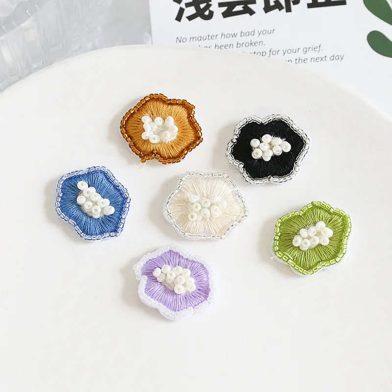 

1 шт., 1,6*2,2 см, пришитая бисером нашивка, черный, зеленый, белый цвет для сумки для одежды, аксессуары для украшения сережек «сделай сам», без клея