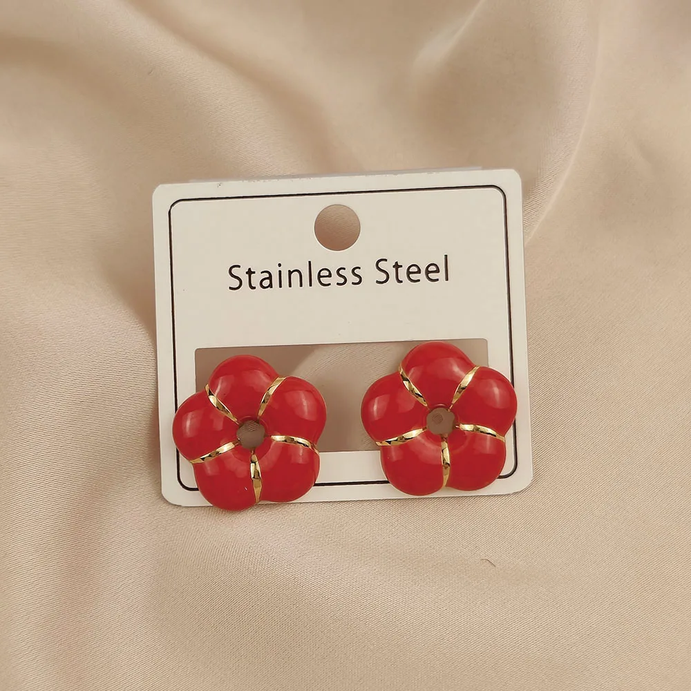 أقراط نسائية جديدة مطلية بالذهب عيار 18 قيراط من المينا الملونة على شكل زهرة خمس أوراق، من الفولاذ المقاوم للصدأ المقاوم للماء وغير يتلاشى، هدية الزوجة