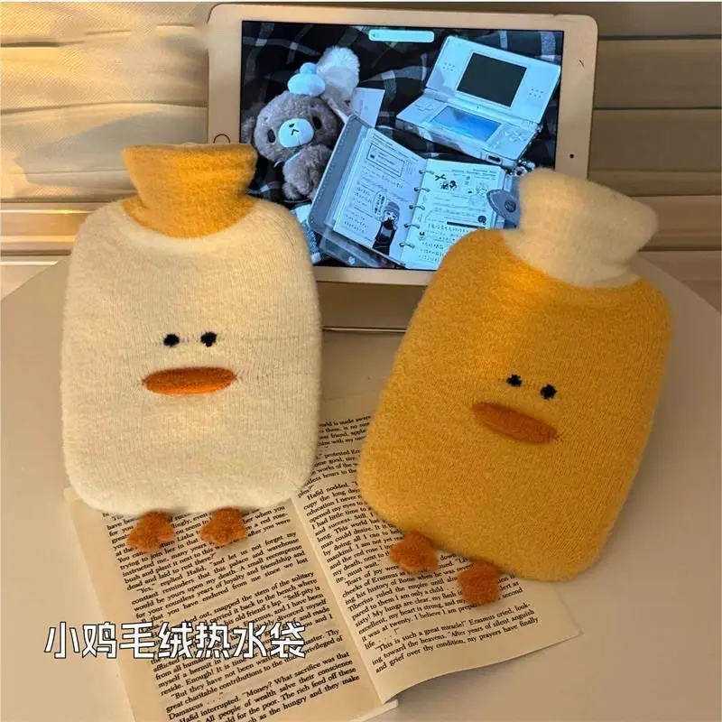 

Explosion-Proof Hot Water Bottle with Ultra-Soft Plush Chick Cover, Safe Heat Pad for Stomach & Hands, Perfect for Students