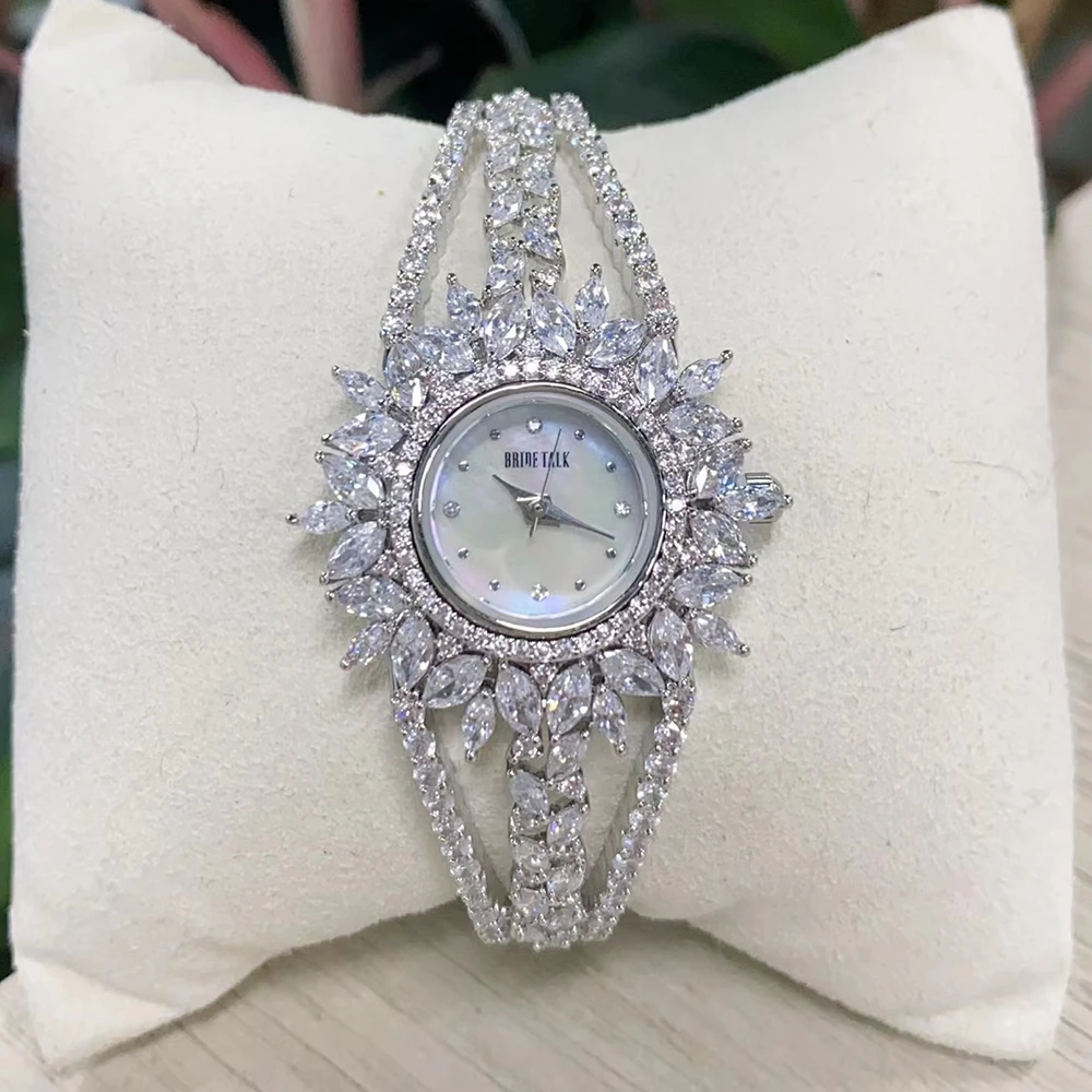 019113 Luxury Women\'s Watches Cubic Zircon Full CZ Bangle Watch for Lady\'s Wedding Party Fashion Jewelry Accessory