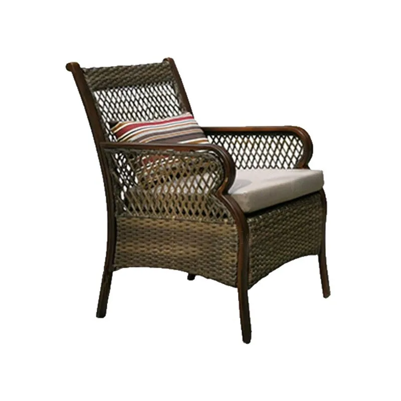 

Outdoor courtyard rattan tables and chairs villa terrace one and four combination leisure hotel