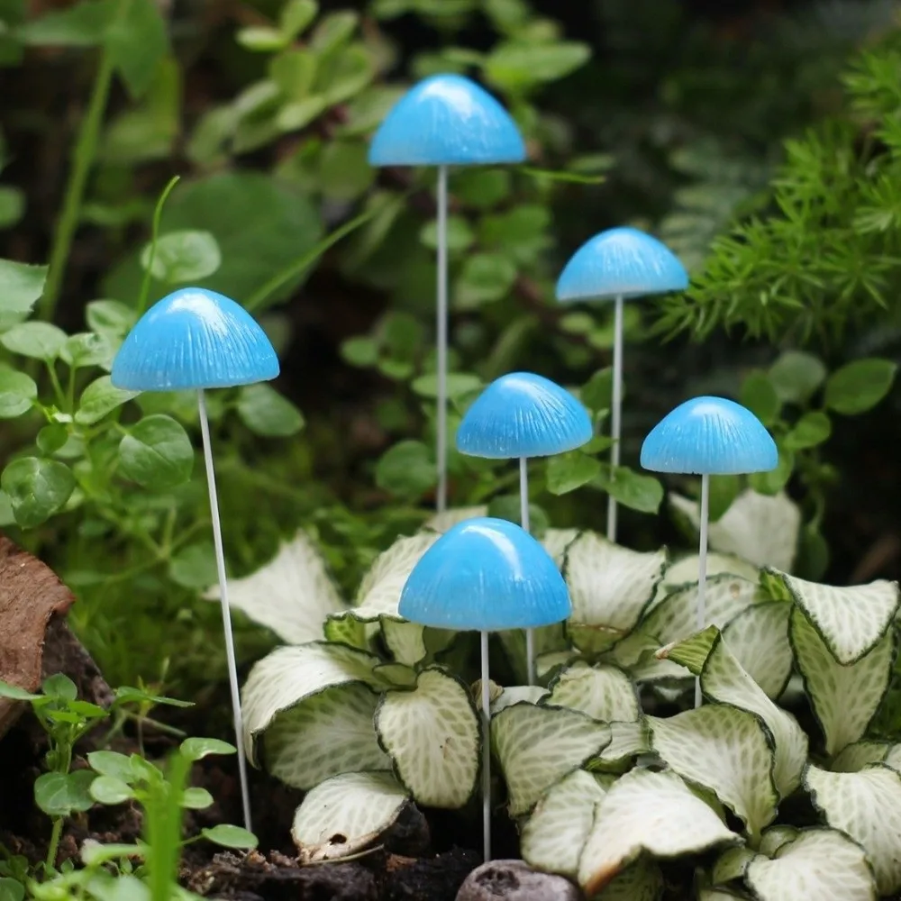 6PCS/SET Resin Simulated Mushroom Stakes Miniature Creative Potted Plant Plugin Weatherproof Bonsai Plugins Planter and Pathways