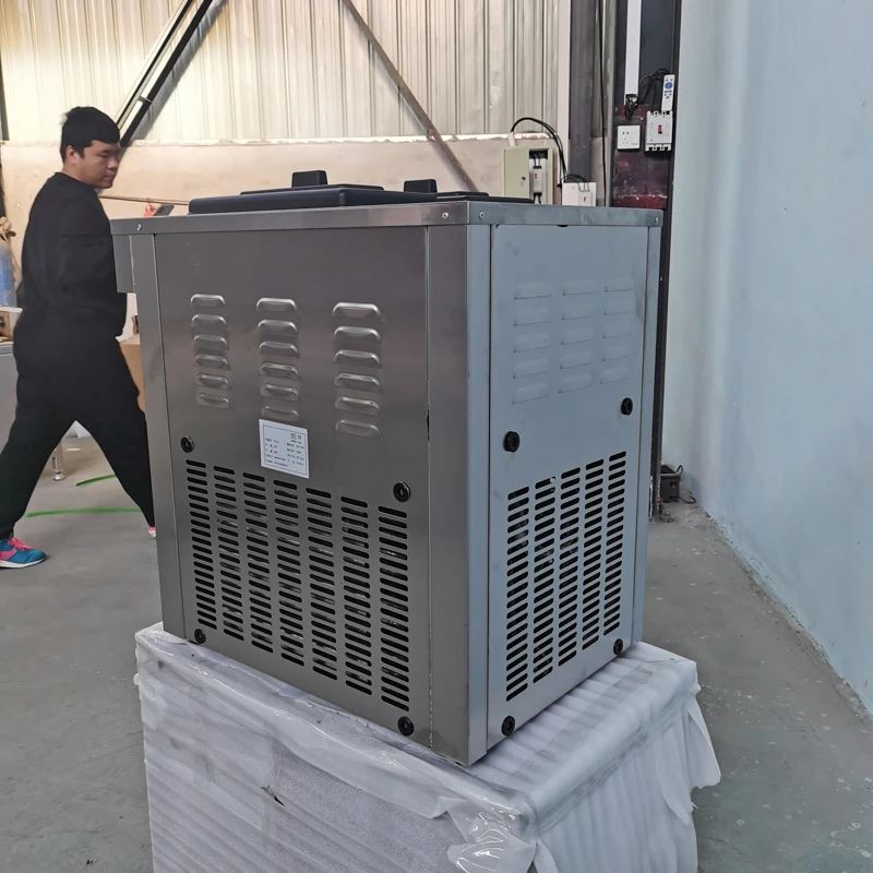 

Электрическая коммерческая машина для мягкого мороженого на 3 вкуса, аппарат для приготовления рожков и сандэ для бизнеса