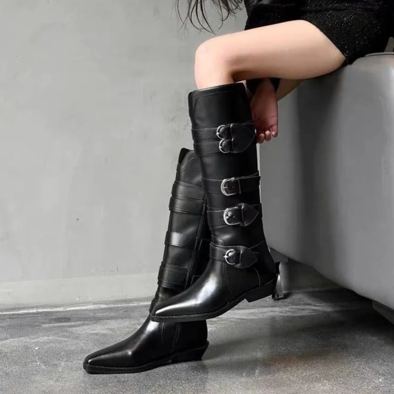 Chelsea stivali lunghi da donna Fashion Goth punta a punta al ginocchio scarpe da donna gladiatore di marca 2024 Trend accogliente autunno nuova moda Botas