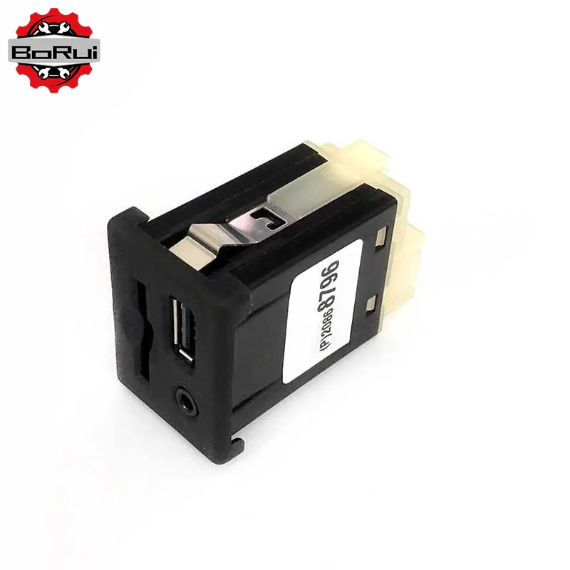 

OEM 20868796 Automobiles USB SD Card + Aux Socket 3.5MM Line-In Connector Adaoater For Vauxhall Insignia & Zafira C