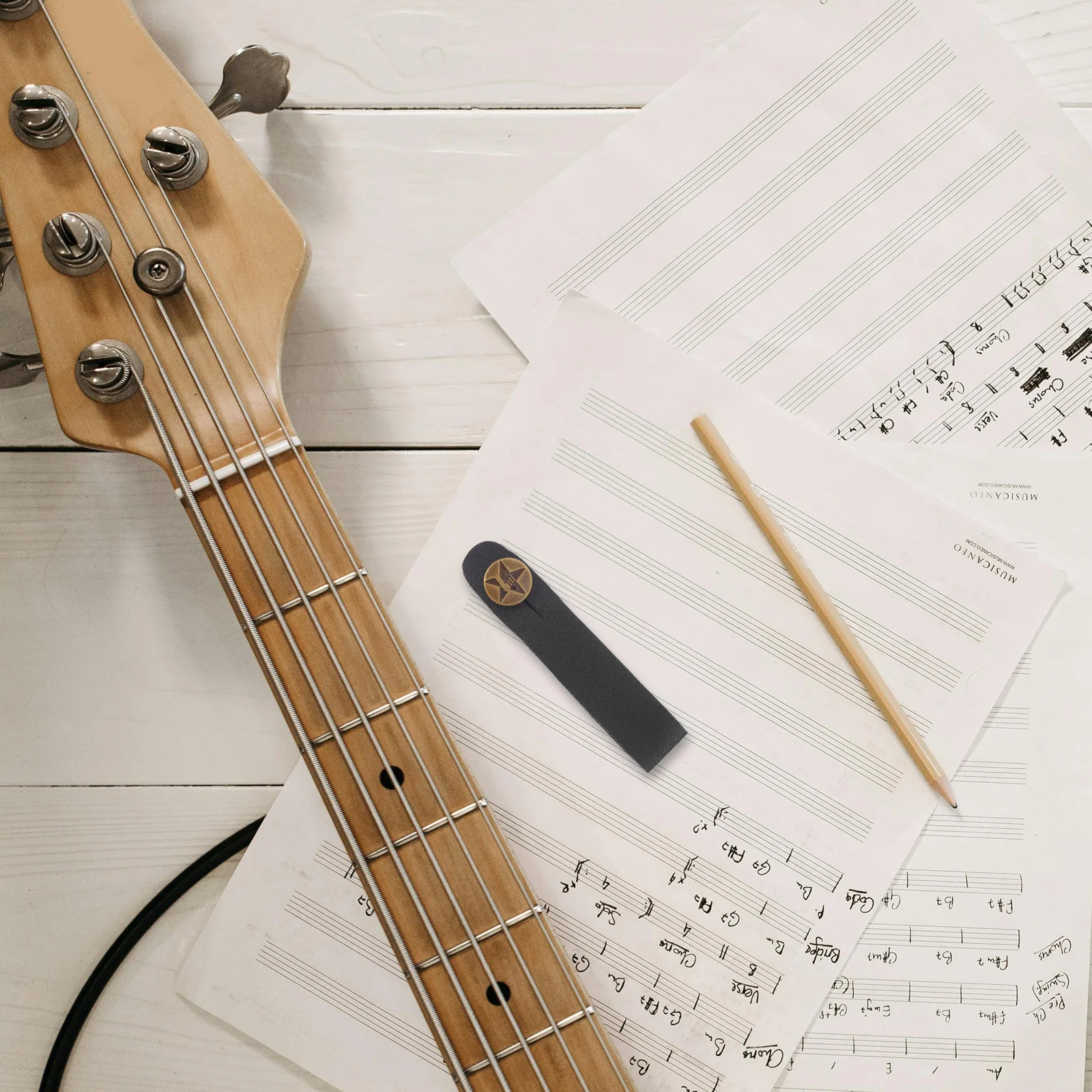 

Headstock Strap Adjustable Non-Slip Buckle Retro Design For Ukulele Electric Acoustic Instruments Replacement Gaskets Guitar