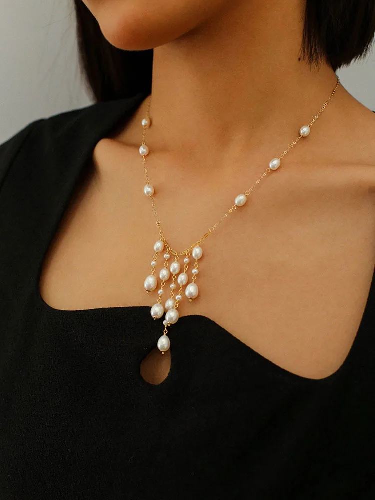 Handmade Design Hot South Sea White Pearl Necklace Summer Winter Light Luxury Vintage Versatile Collarbone Chain