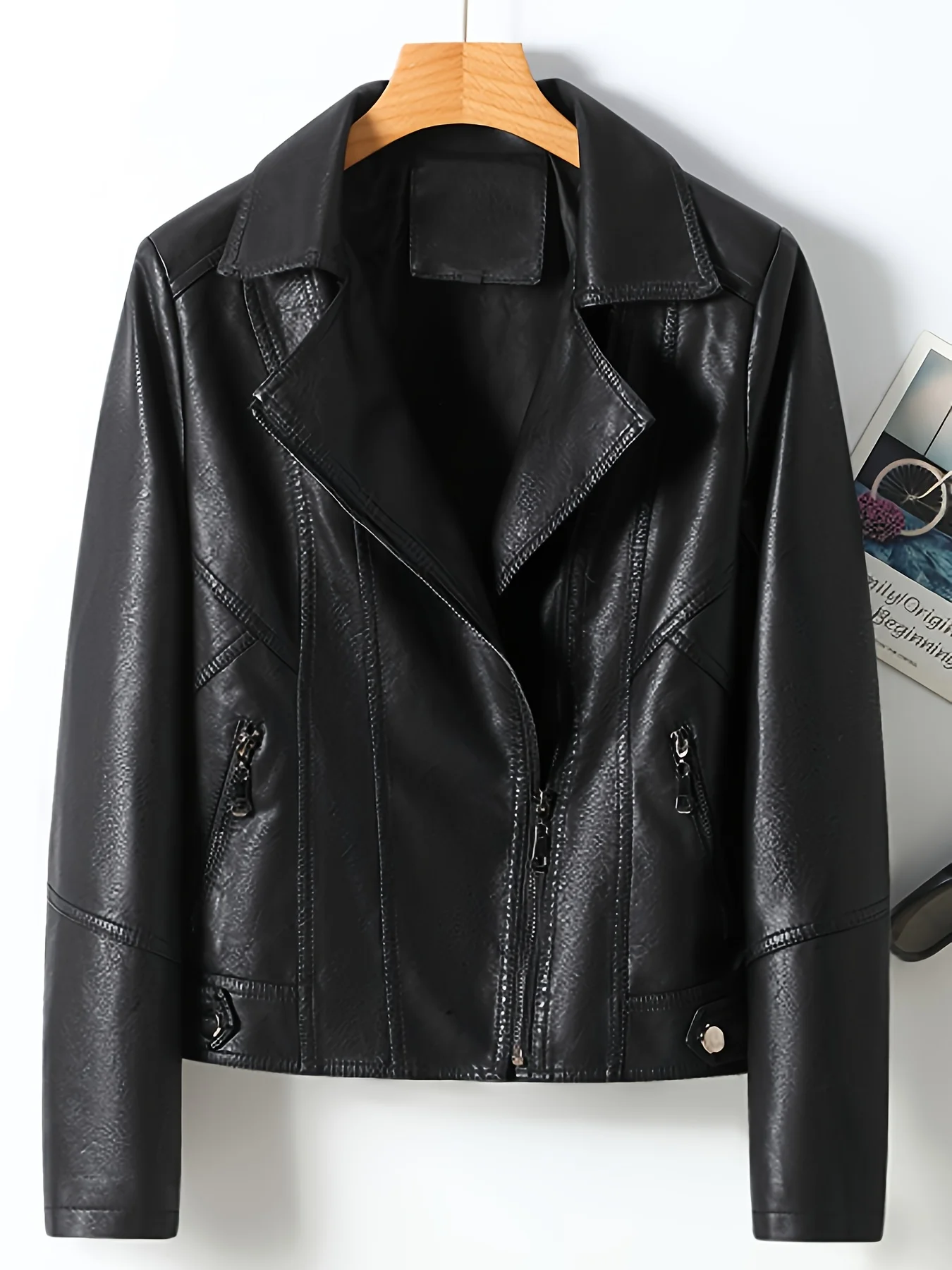 

Women's Spring and Autumn Lapel Motorcycle Zipper American Pu Leather Jacket