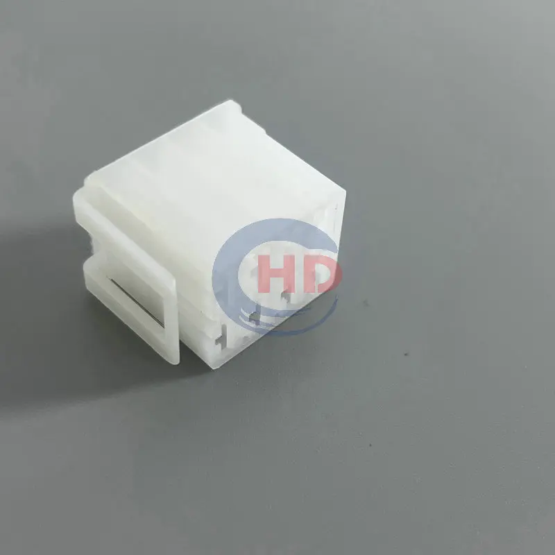 

1-20 sets 8 Pin auto wiring harness plug cable electric plug connector HD086-6.3-21