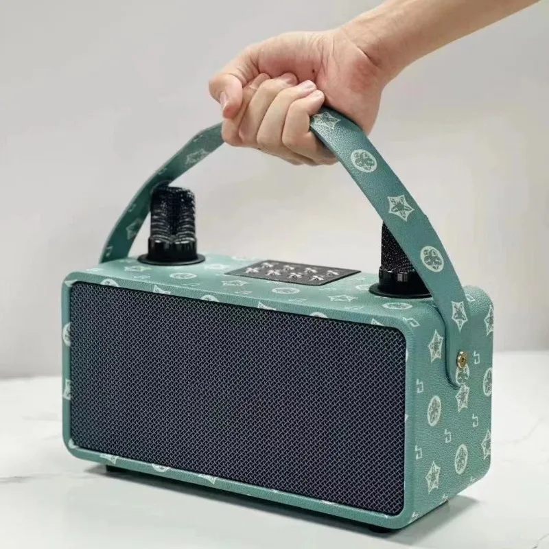 Foreign Trade New M28 Wireless Bluetooth Speaker High Power Home Stereo Outdoor Portable Microphone Integrated Karaoke Stereo