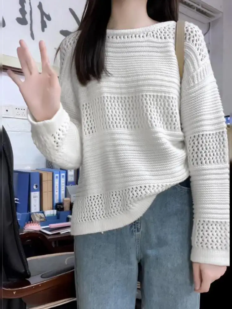 

Autumn Winter Korean Version New White Elegant Long Sleeves Sweater Women Retro Round Neck Hollow Out Slim Pullover Knitted Tops