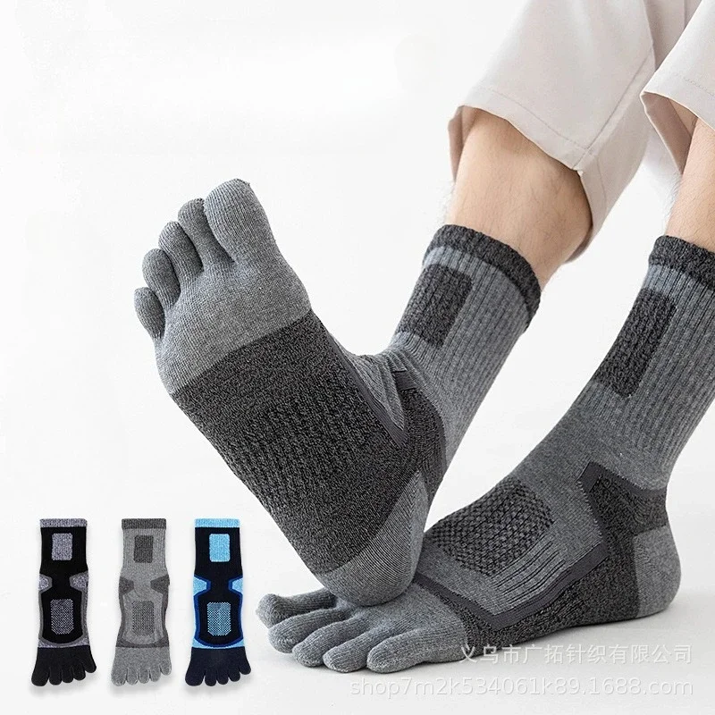 3 Pairs Men Sports Five Finger Cotton Socks Sweat Absorption Anti-odor Autumn Winter Towel Base Terry Long Tube Split Toe Socks view 2