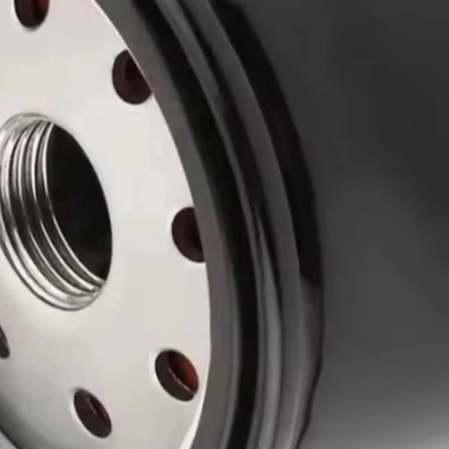 

83-013 Масляный фильтр для двигателей Kawa