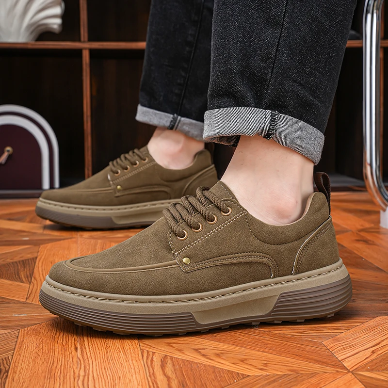 

Мужская минималистичная деловая повседневная обувь - это модная универсальная модная легкая и удобная мужская обувь для скейтборда