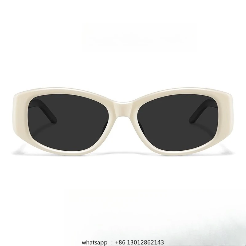 

Sunglasses Premium Sensitive Polarizers