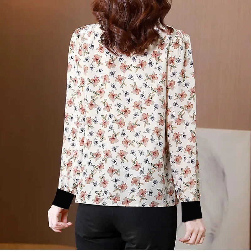 Women's Elegant Patchwork Long Sleeve Blouse Floral Printing Spring Autumn New Fashion Loose Round Neck Beading Shirt for Female