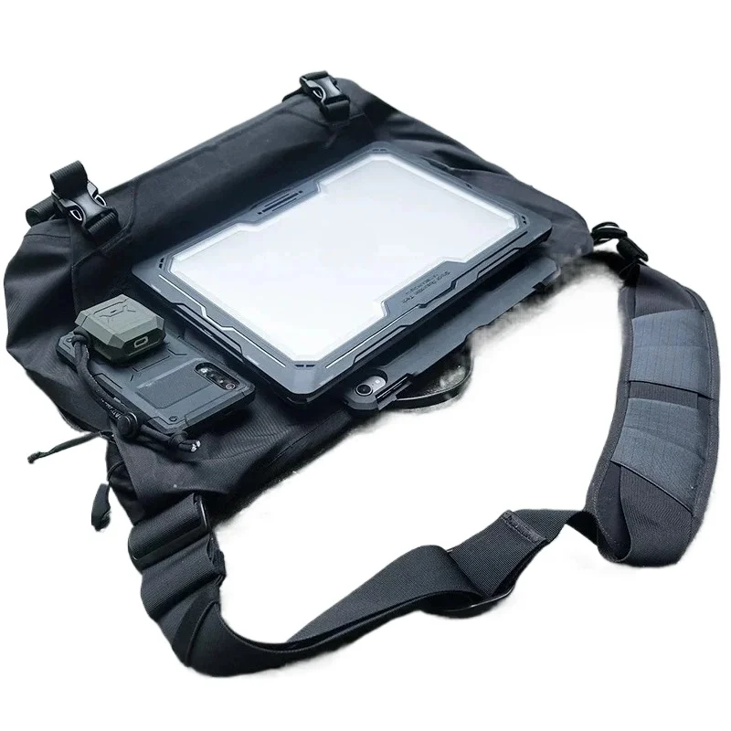 Applicable to MacBook Pro/M2/M1/13 inch/13.3 inch/2022/2020 anti-drop protective case, computer case, military wind tactical cas