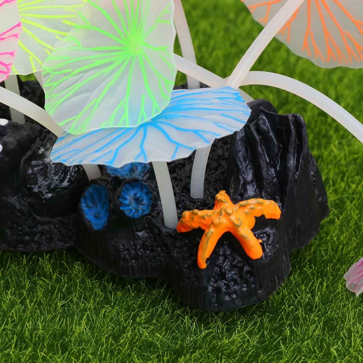 

Luminous Simulation Water Grass Artificial Plants Fake Aquarium Fish Tank Lifelike Ornament Eco Friendly Long Lasting