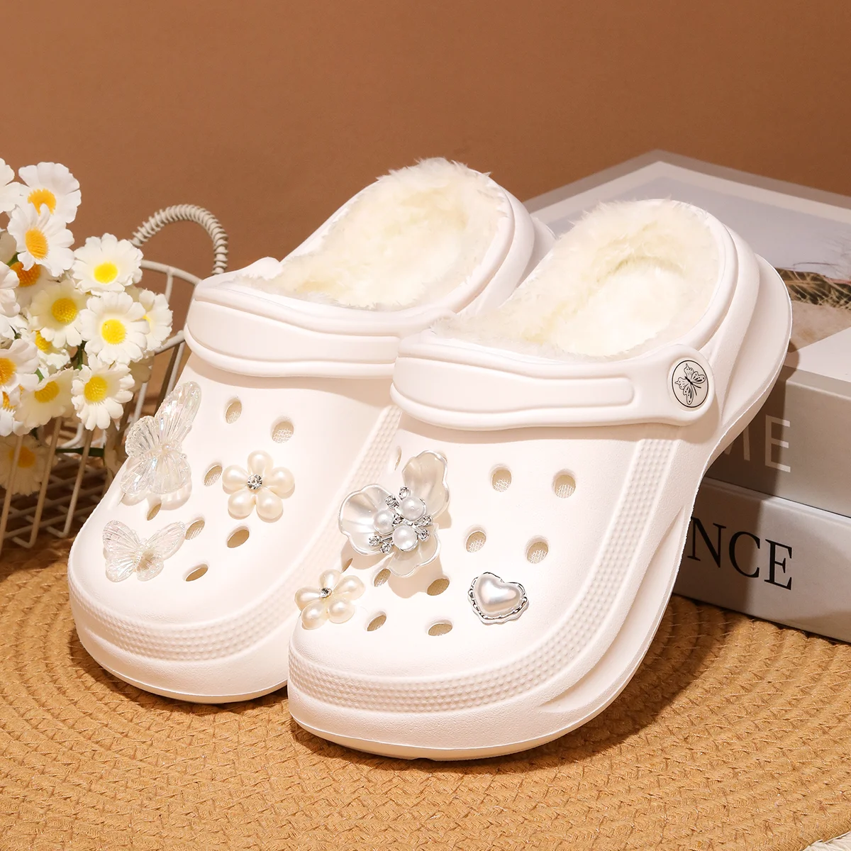 Kinder-Clogs und -Mules mit Fellfutter, leichte Garten-Schuhe mit Baumwollfutter, warme Hausschuhe für Jungen, Mädchen und Kleinkinder, 168. – Detail 3