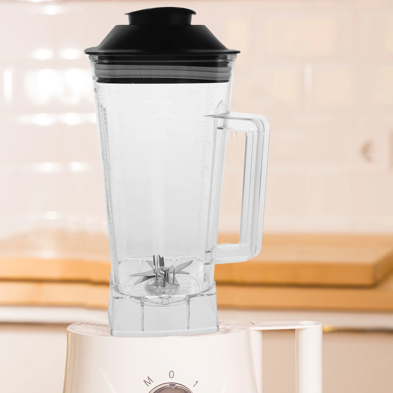 

1pcs 2L Heavy-Duty Blender Pitcher Replacement Universal Fit Commercial Juicer Cup For Smoothie Soy Milk With Durable Thickened