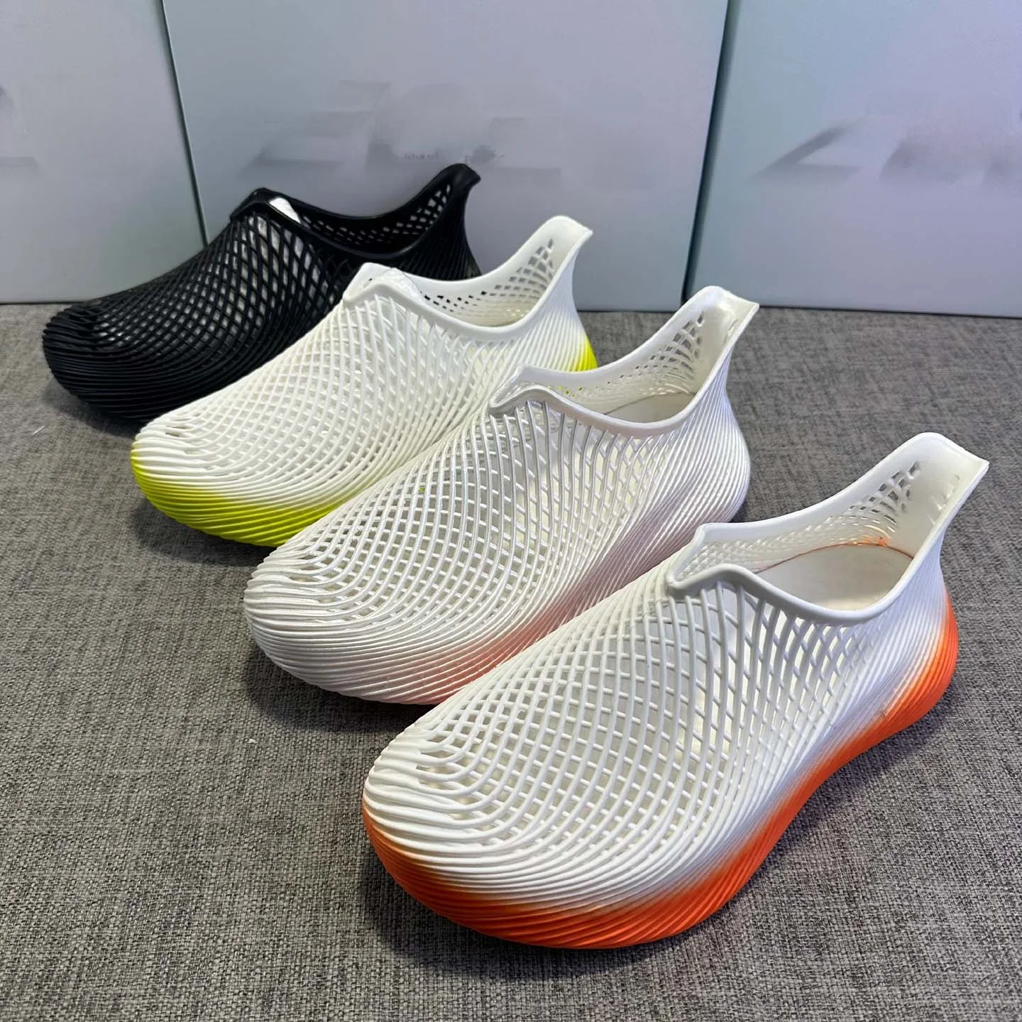 sandali-casual-da-esterno-stampati-in-3d-per-coppie-ciabatte-infradito-slip-on-da-uomo-e-donna-nuovi-modelli-estivi-alla-moda-con-design-pavone-e-panda